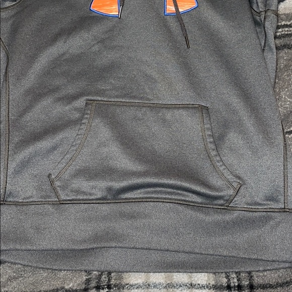 Under Armour Hoodie - Picture 4 of 4